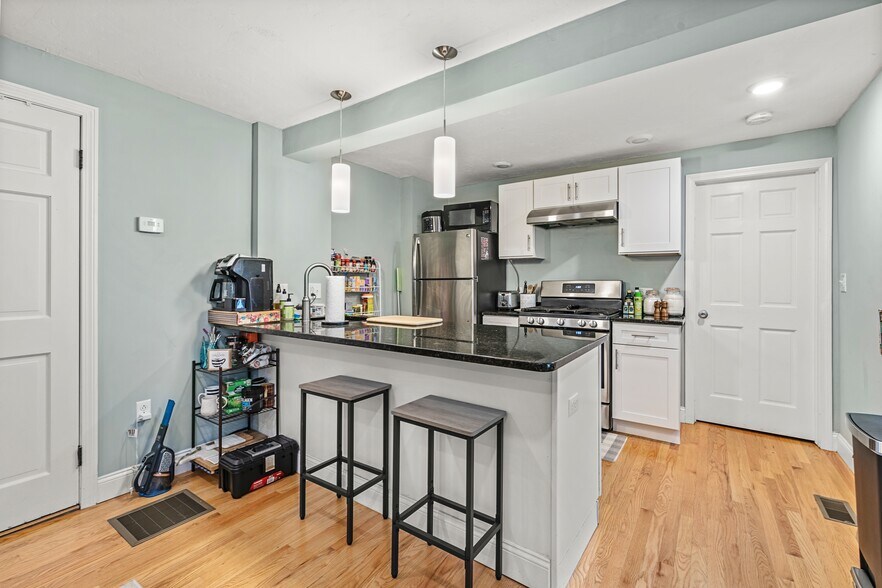 More Photos Of 17 Sycamore Ter, Somerville Apartments For Sale