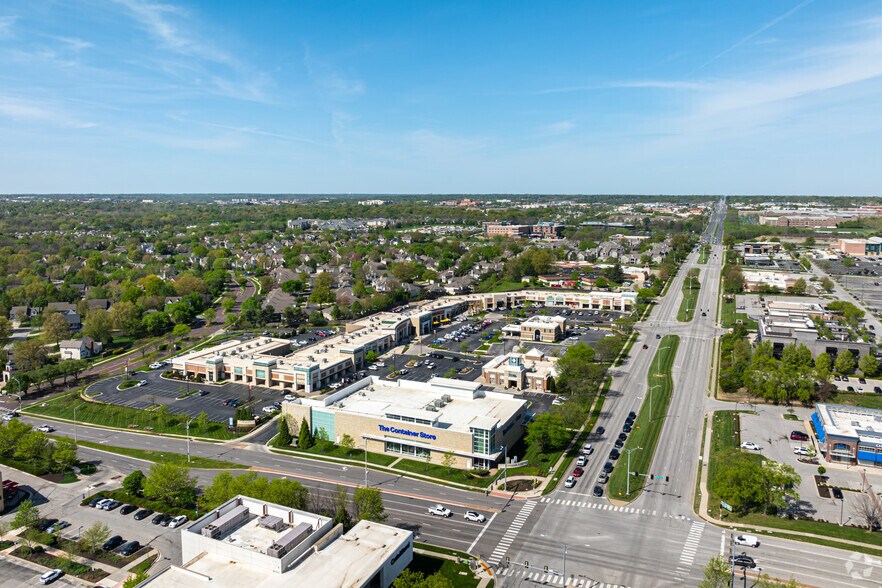 More Photos Of 4709-5065 119th St, Overland Park Unknown For Lease