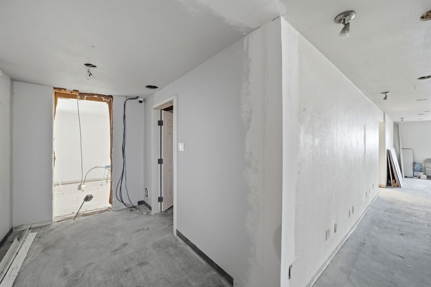 More Photos Of 609 N Grand Ave, Pueblo Storefront Retail Residential For Sale