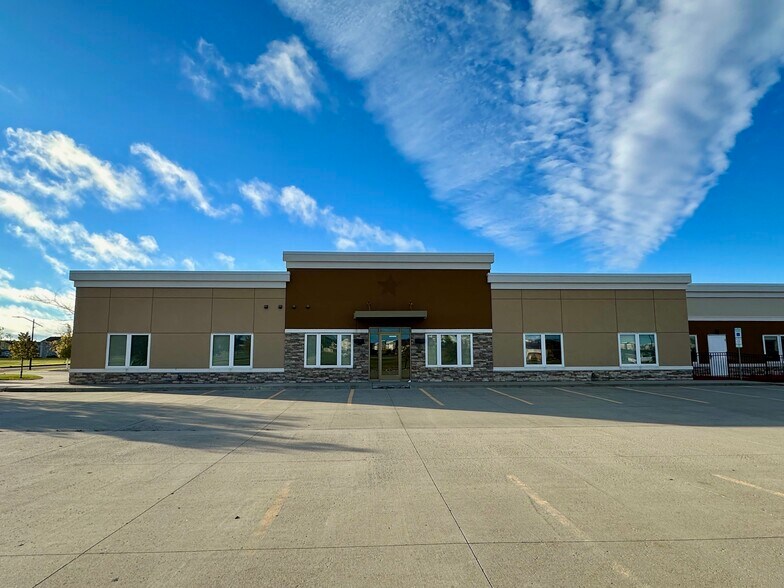 Primary Photo Of 3239 47th St S, Fargo General Retail For Lease
