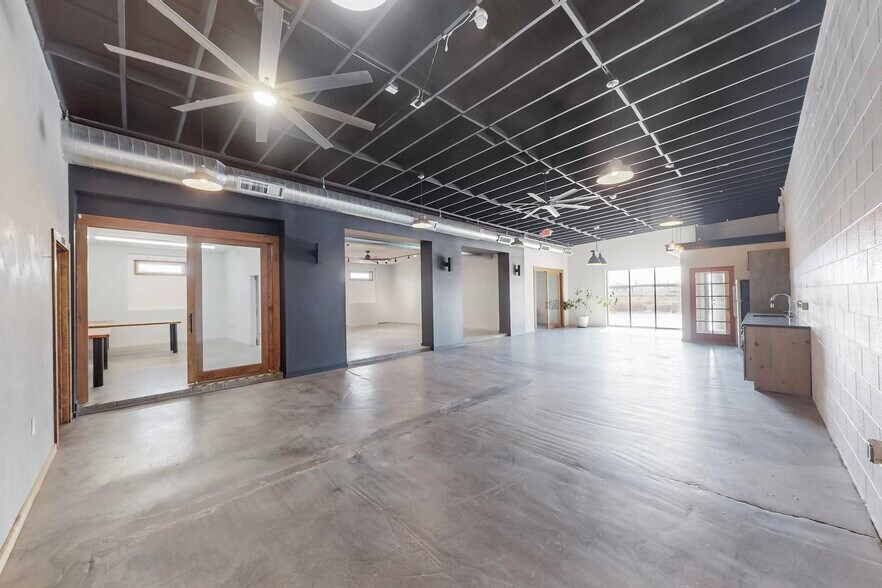 More Photos Of 314 El Pueblo Rd NW, Albuquerque Warehouse For Lease