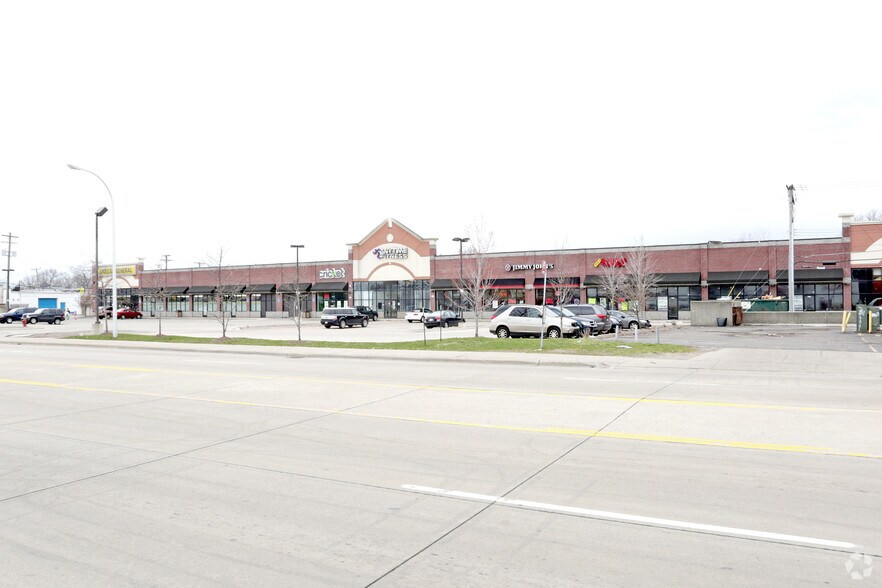 More Photos Of 7580 E 9 Mile Rd, Warren Unknown For Lease
