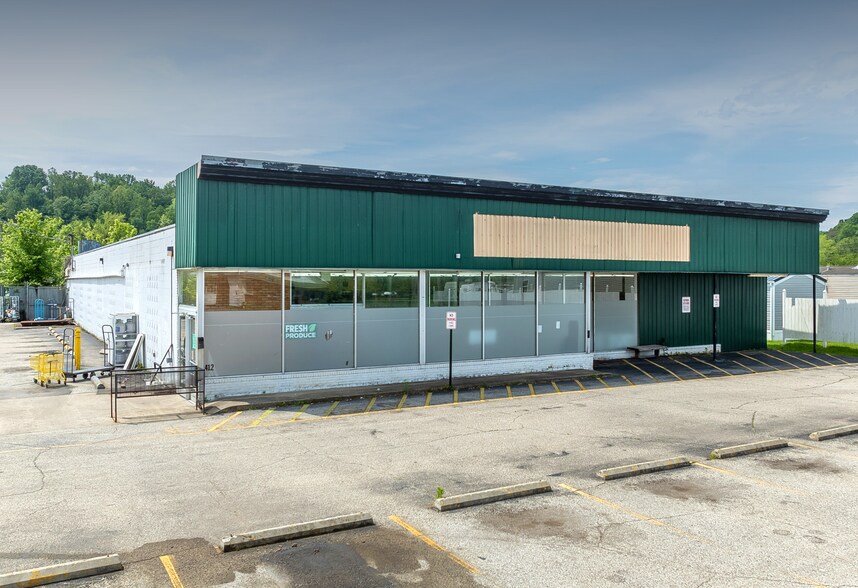 More Photos Of 412 Wurtland Ave, Greenup Freestanding For Lease