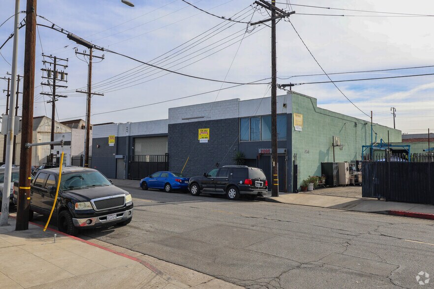 Primary Photo Of 2080 Belgrave Ave, Huntington Park Warehouse For Sale