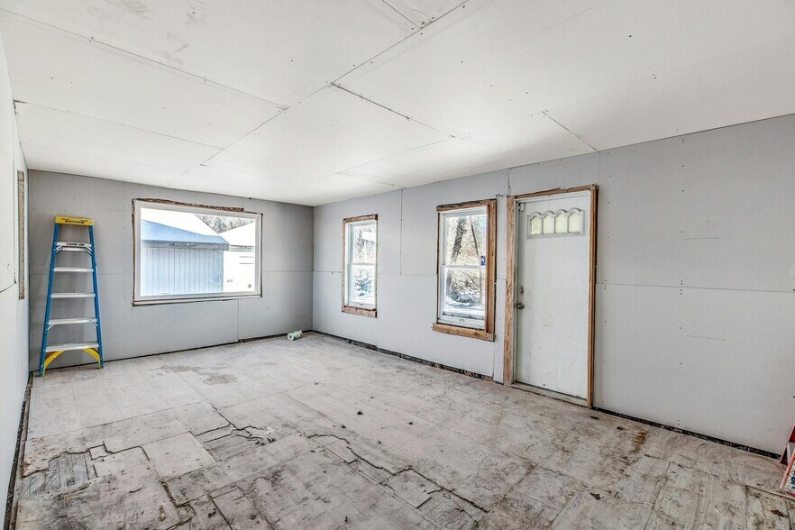 More Photos Of 165 Montauk Hwy, Blue Point Medical For Sale