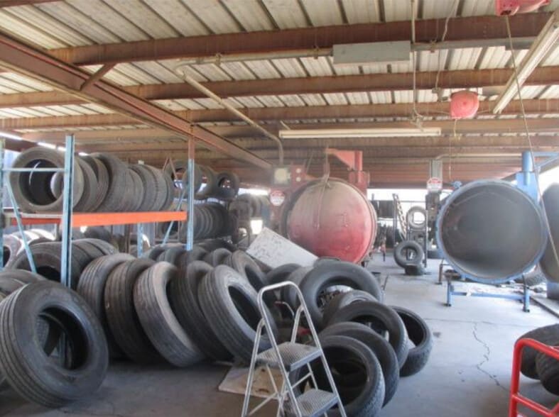 More Photos Of 3192 N Pearce St, Eloy Warehouse For Sale