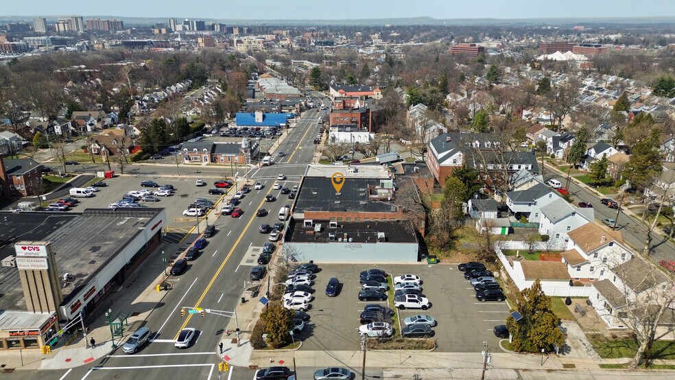 More Photos Of 545-553 Cedar Ln, Teaneck Office For Lease