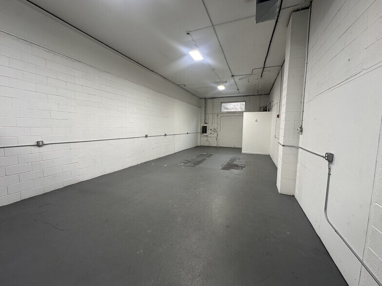More Photos Of 451 E Main St, Denville Warehouse For Lease