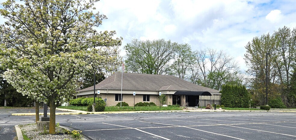 More Photos Of 5530 Gratiot Rd, Saginaw General Retail For Sale