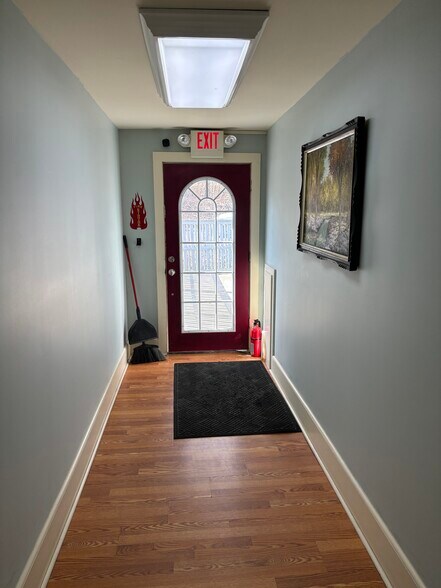 More Photos Of 379 S Main St, Montrose Apartments For Sale