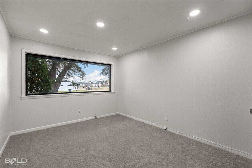 More Photos Of 9099 Mansfield Rd, Shreveport Healthcare For Sale