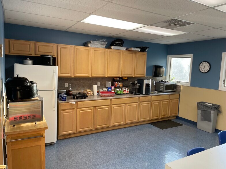 More Photos Of 1076 E Chestnut Ave, Vineland Medical For Sale