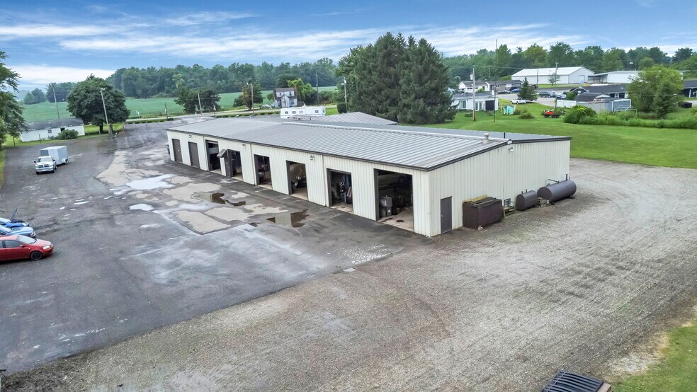 More Photos Of 544 W High St, Edison Auto Dealership For Sale