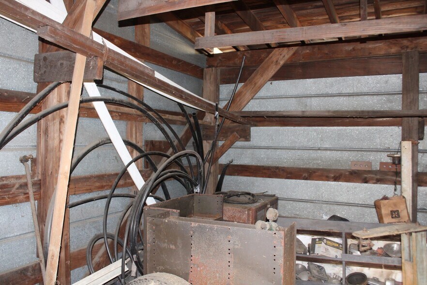 More Photos Of 5 Millers Falls Rd, Turners Falls Warehouse For Sale