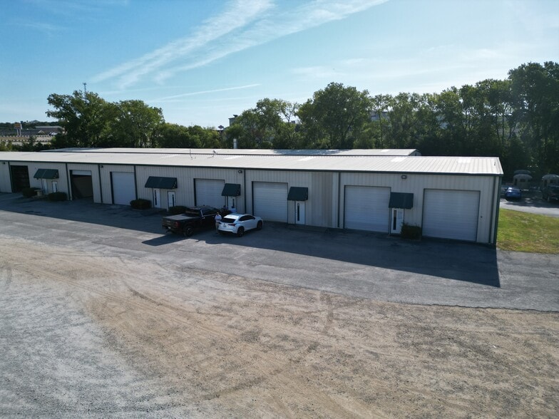 More Photos Of 221 W Interstate 20, Weatherford Warehouse For Lease
