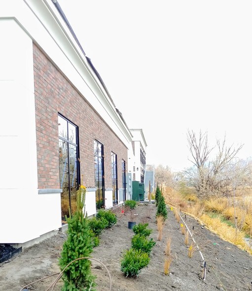 More Photos Of 1780 W 700 N, Lindon Office For Lease