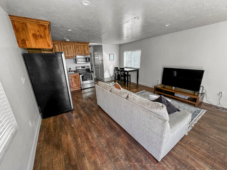 More Photos Of 154 N 100 W, American Fork Apartments For Sale