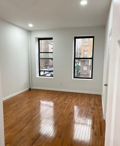 More Photos Of 577 Decatur St, Brooklyn Storefront Retail Residential For Sale
