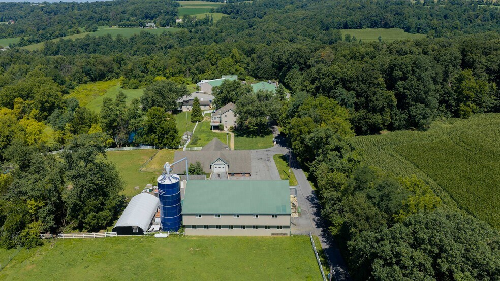 More Photos Of 197 Pencroft Dr N, Holtwood Industrial For Sale