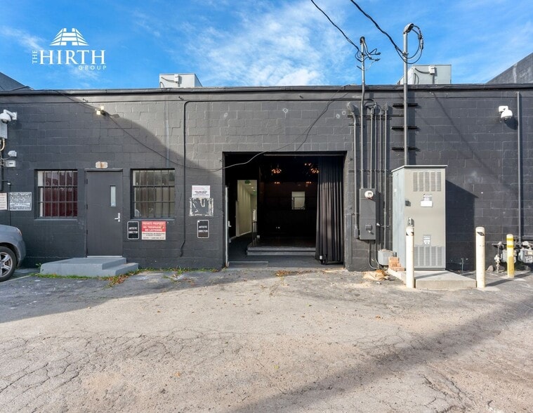 More Photos Of 5142 Lankershim Blvd, North Hollywood Storefront For Sale