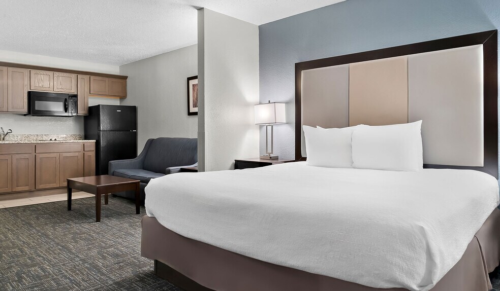 More Photos Of 6075 Hill 23 Dr, Flint Hotel For Sale