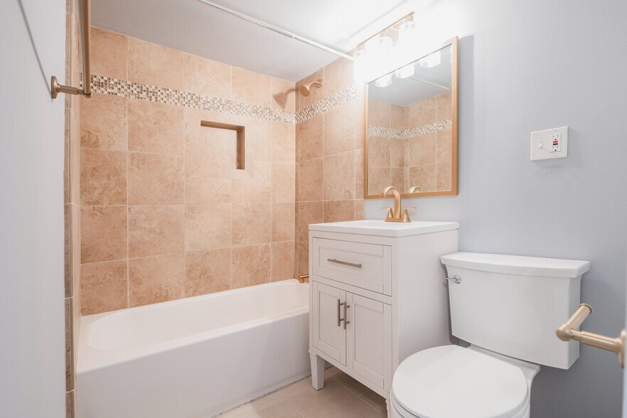 More Photos Of 3057 Pharr Court North Ct NW, Atlanta Multifamily For Sale