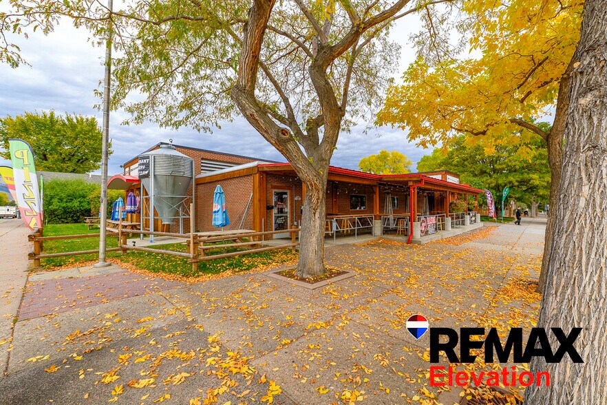 More Photos Of 1057 Sheridan Ave, Cody Restaurant For Sale