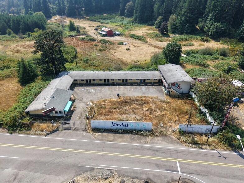 More Photos Of 455 Bear Creek Rd, Cottage Grove Hotel For Sale