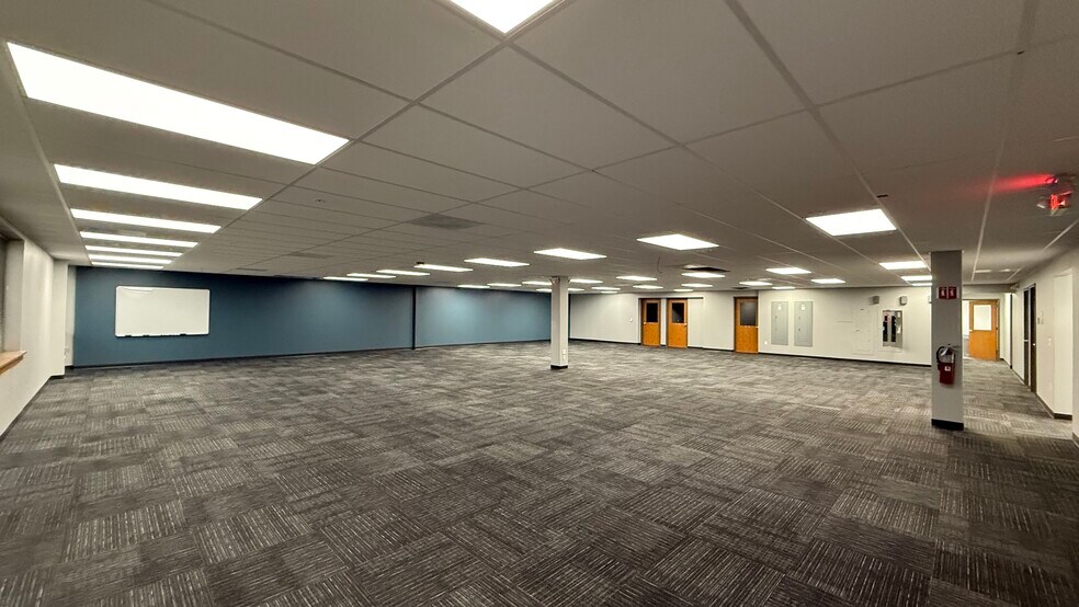 More Photos Of 200 Precision Rd, Horsham Township Light Manufacturing For Lease