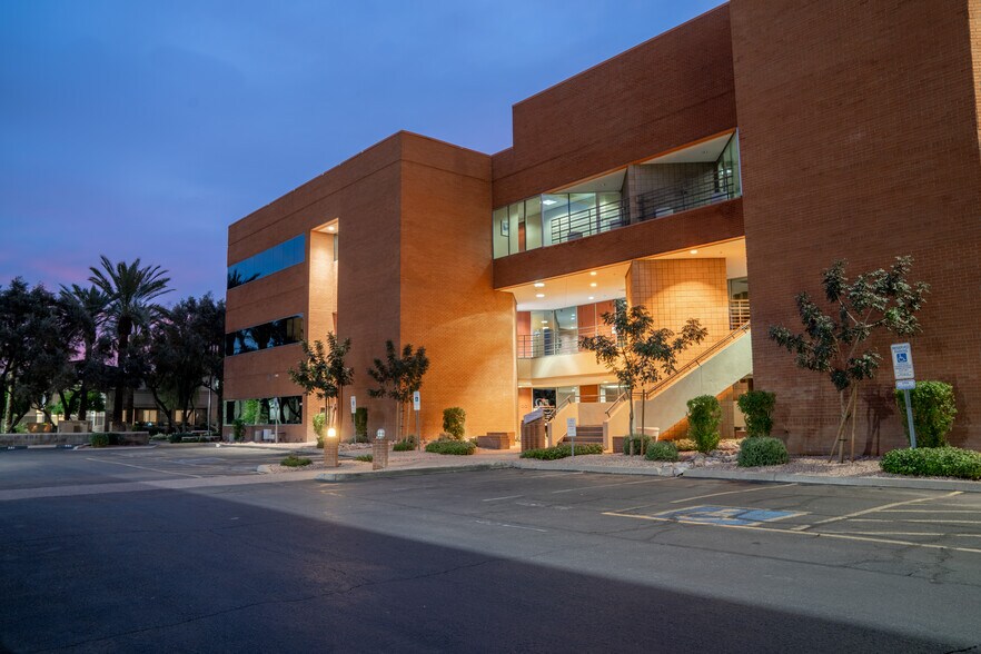 More Photos Of 4130 E Van Buren St, Phoenix Office For Lease