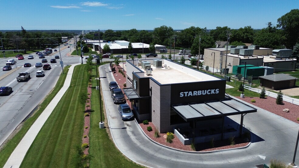 More Photos Of 4178 L St, Omaha Fast Food For Sale