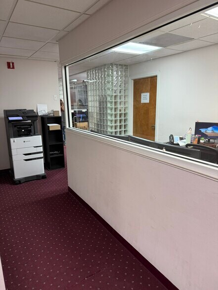 More Photos Of 7765 SW 87th Ave, Miami Medical For Sale