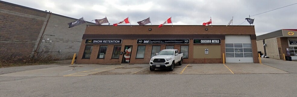 Primary Photo Of 124 Anne St, Barrie Auto Repair For Sale
