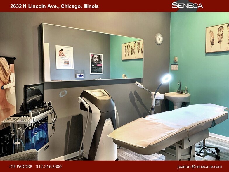 More Photos Of 2632 N Lincoln Ave, Chicago Storefront Retail Residential For Lease
