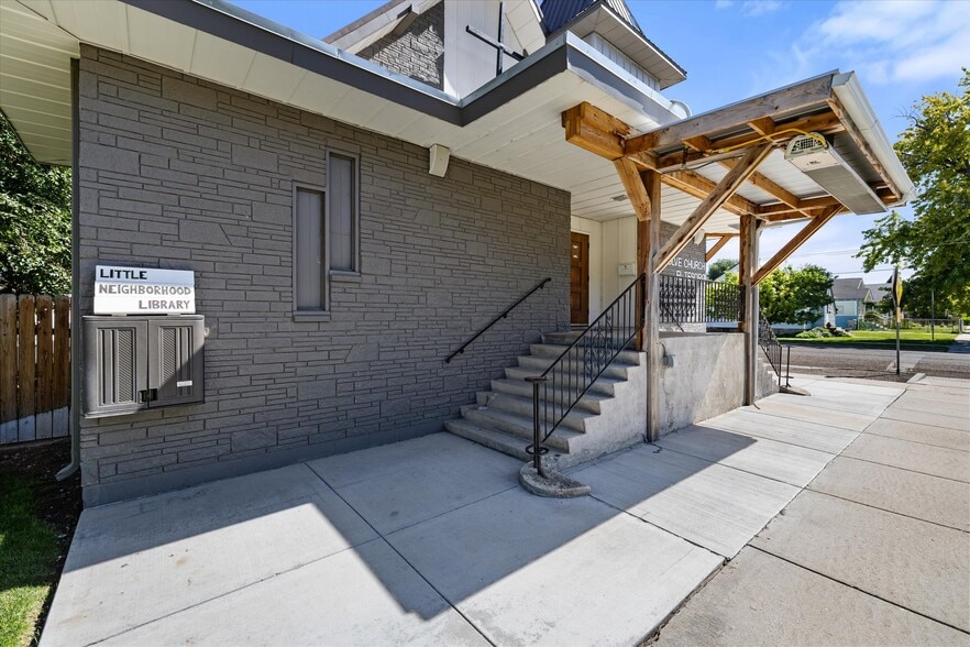 More Photos Of 224 17th Ave S, Nampa Religious Facility For Sale