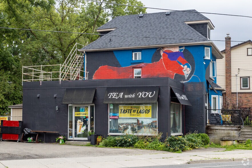 Primary Photo Of 925 King St W, Hamilton Storefront Retail Residential For Sale