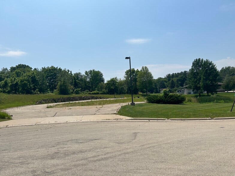 More Photos Of 3827 Pederson Dr, De Forest Convenience Store For Sale