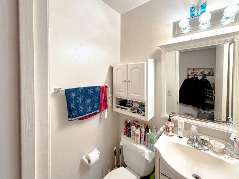 More Photos Of 745 Reseda Dr, Sunnyvale Apartments For Sale