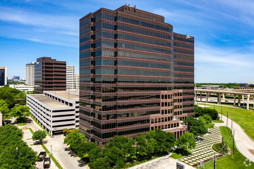 More Photos Of 12801 N Central Expy, Dallas Office For Lease
