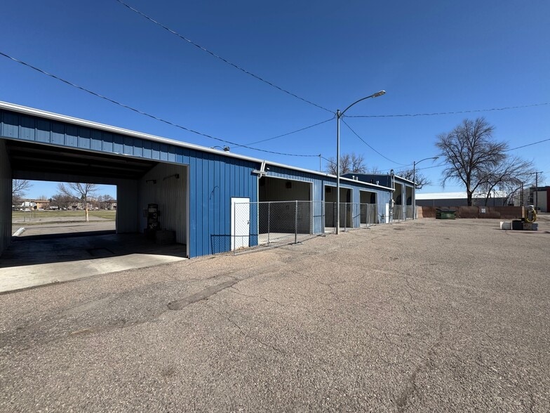 More Photos Of 720 1st Ave, Great Falls Carwash For Sale