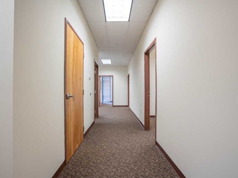 More Photos Of 245 Broadway, Schenectady Apartments For Lease