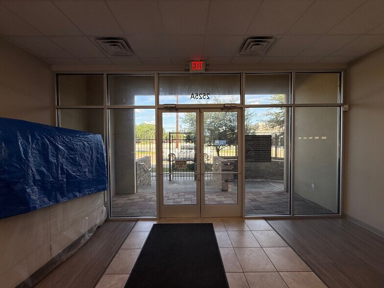 More Photos Of , Houston Office For Sale