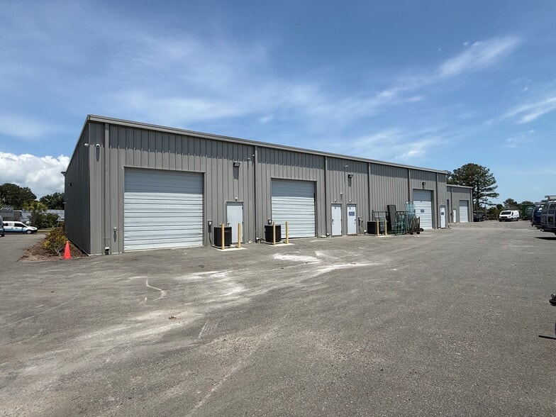 More Photos Of 240 & 250 Industrial Way, Myrtle Beach Warehouse For Sale