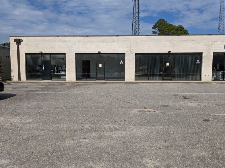 Primary Photo Of 215 E Arlington Blvd, Greenville Storefront Retail Office For Lease