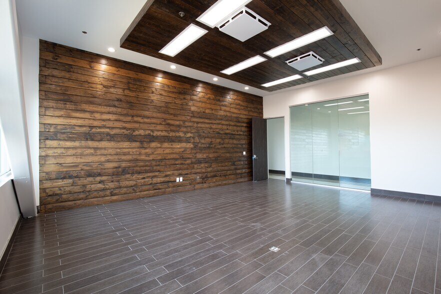 More Photos Of 755 Jarvis Dr, Morgan Hill Light Manufacturing For Lease