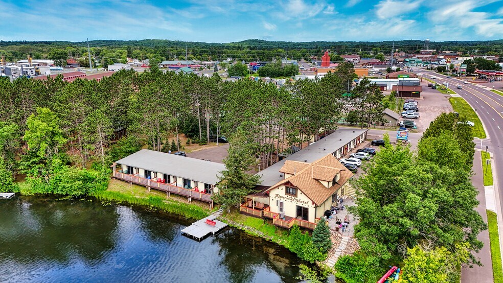 Primary Photo Of 10429 State Road 27, Hayward Hotel For Sale