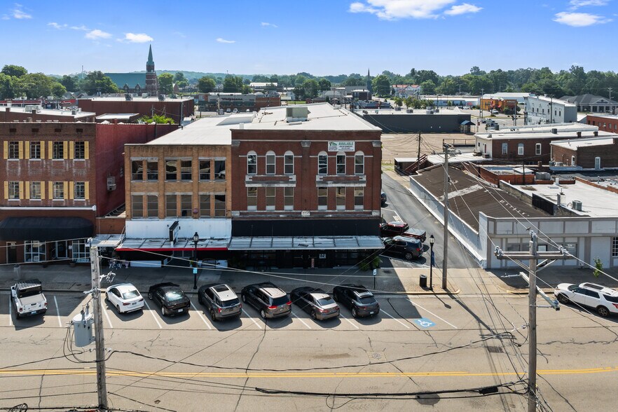 More Photos Of 120 N Elm St, Henderson Storefront Retail Residential For Sale