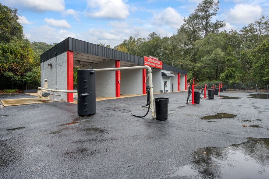 More Photos Of 401 US-331, Defuniak Springs Specialty For Sale