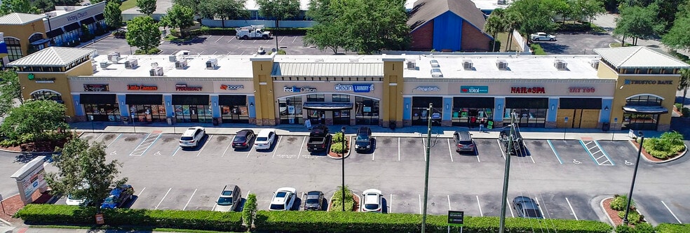 More Photos Of 1084 Lee Rd, Orlando Unknown For Lease