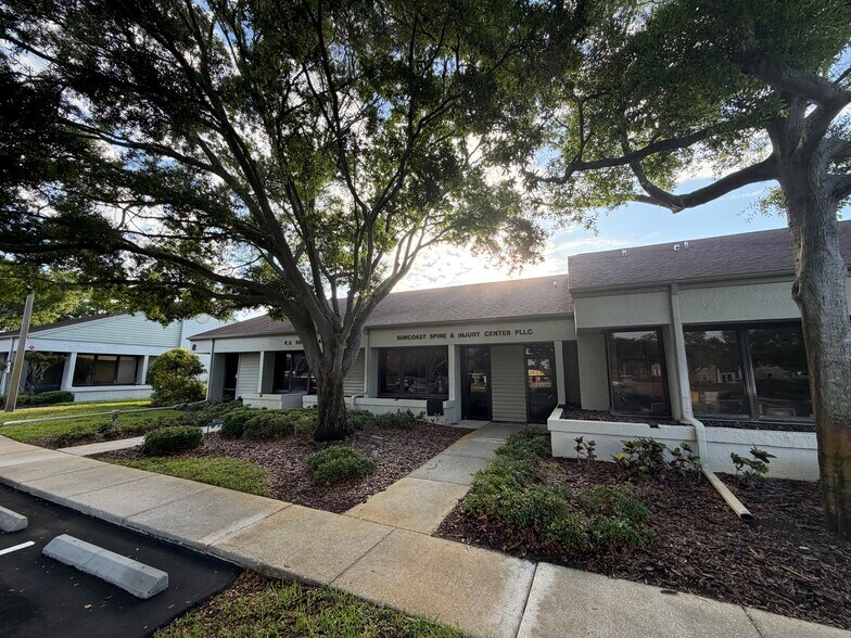 Primary Photo Of 1831 N Belcher Rd, Clearwater Medical For Lease
